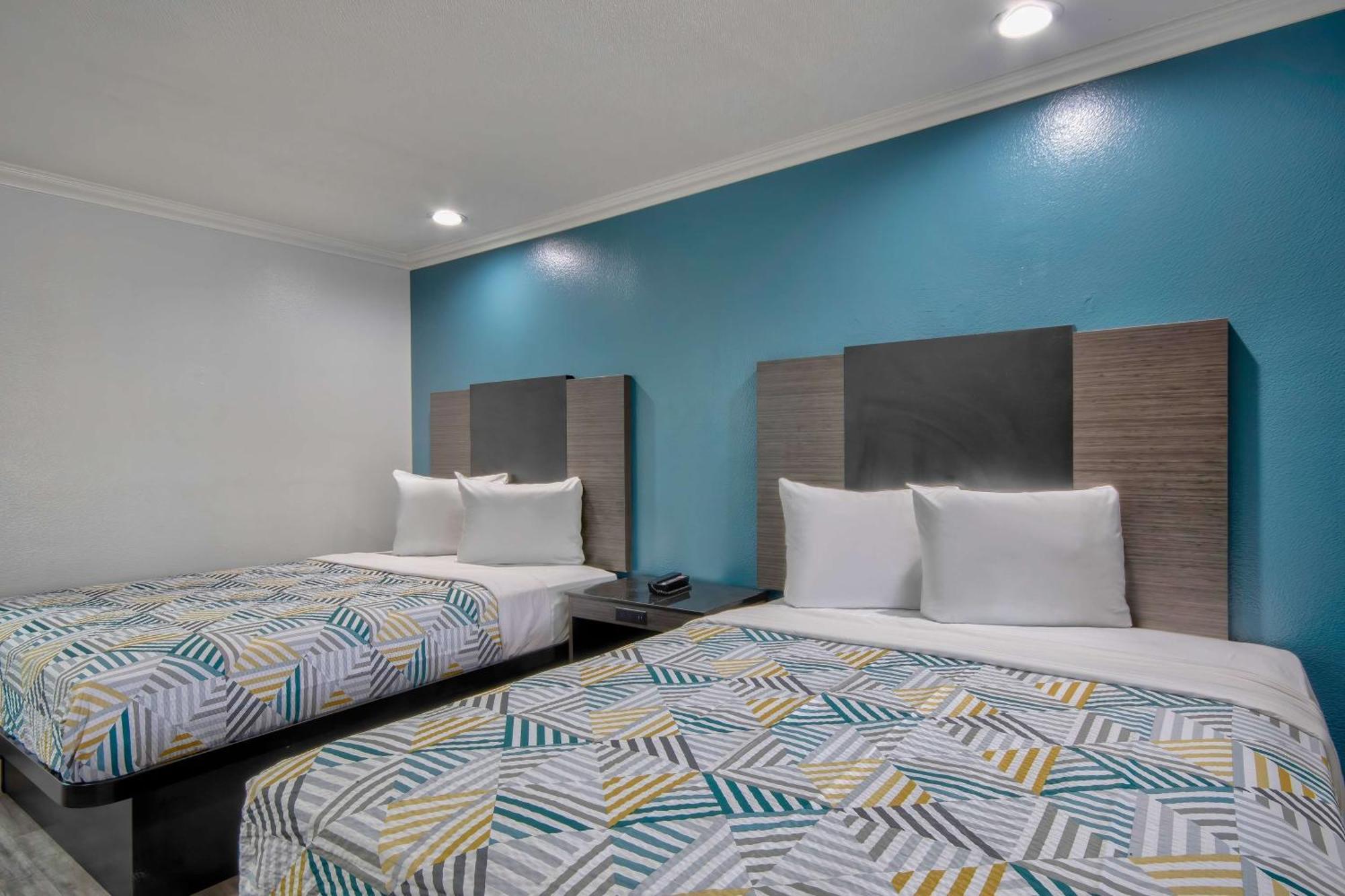 Studio 6 Suites San Bernardino, Ca Esterno foto