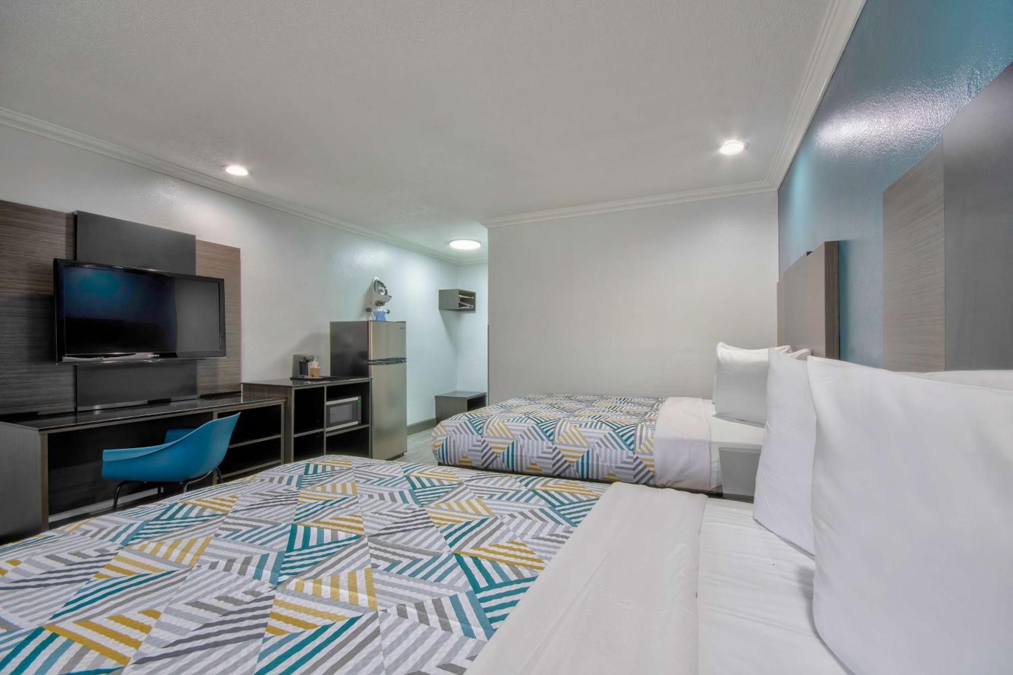 Studio 6 Suites San Bernardino, Ca Esterno foto