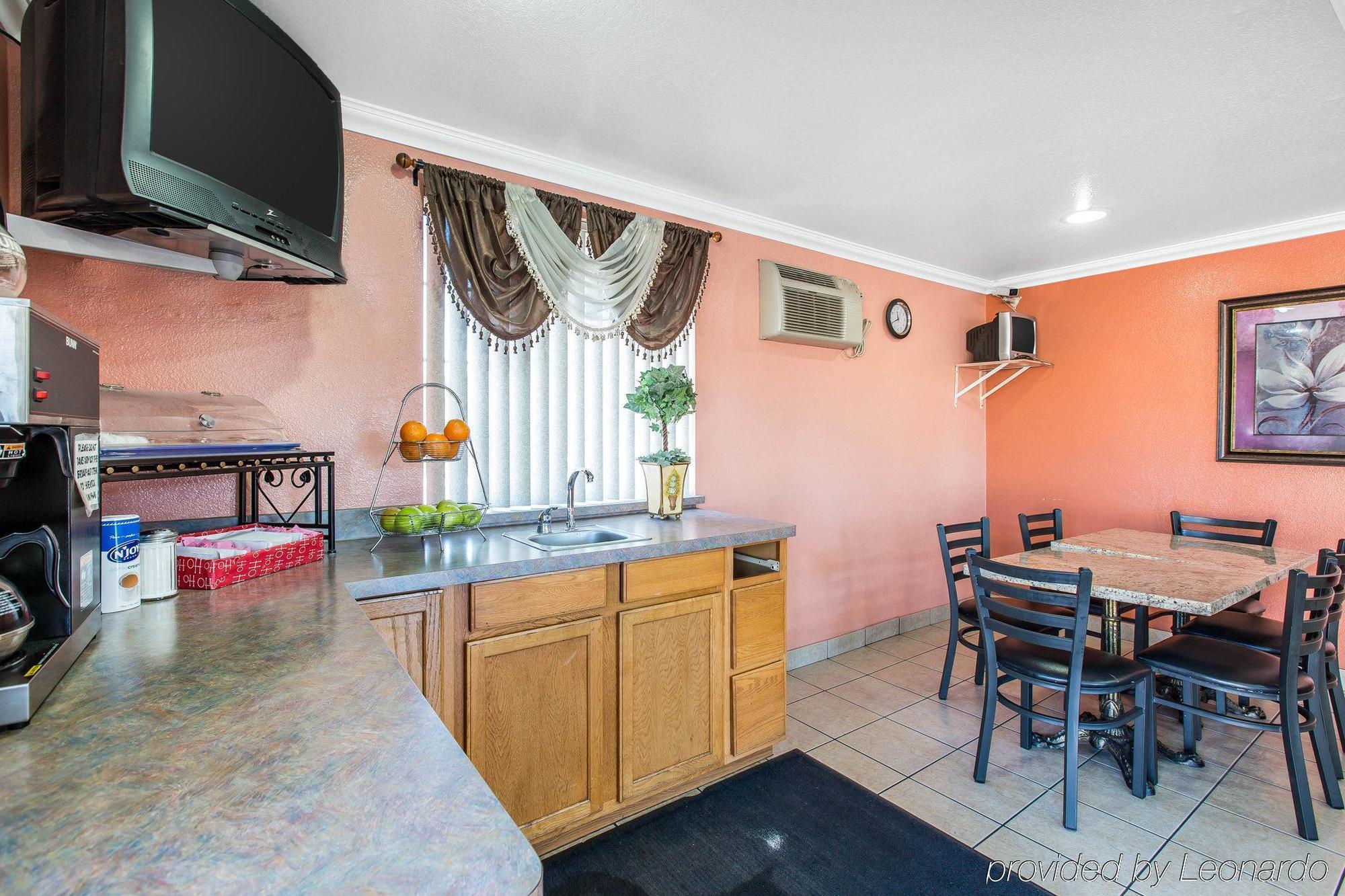 Studio 6 Suites San Bernardino, Ca Esterno foto